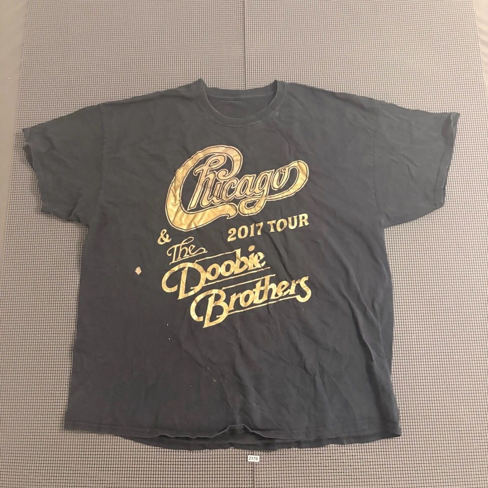 Chicago & The Doobie Brothers 2017 Tour T-Shirt Black Gold Graphic XL